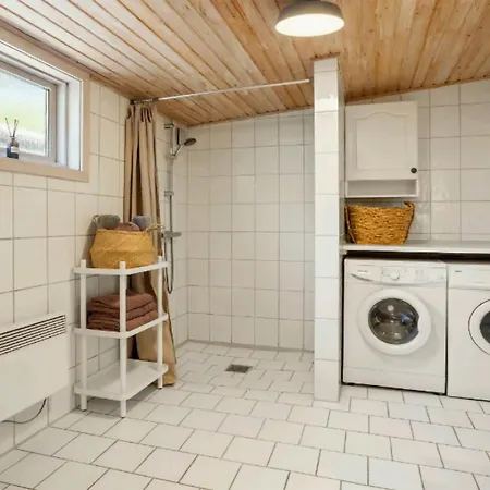 Hébergement de vacances 3 Bedroom Amazing In