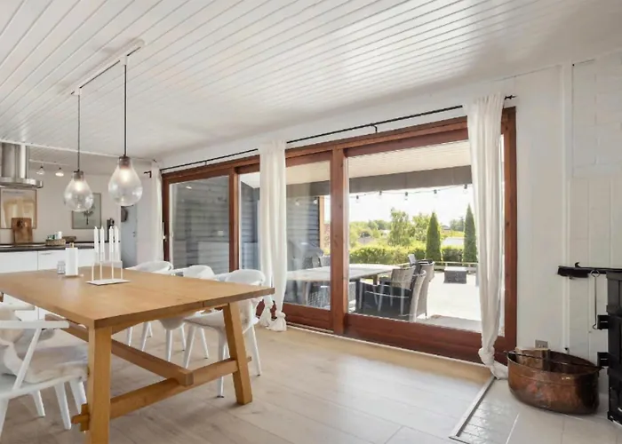 3 Bedroom Amazing In Vejby